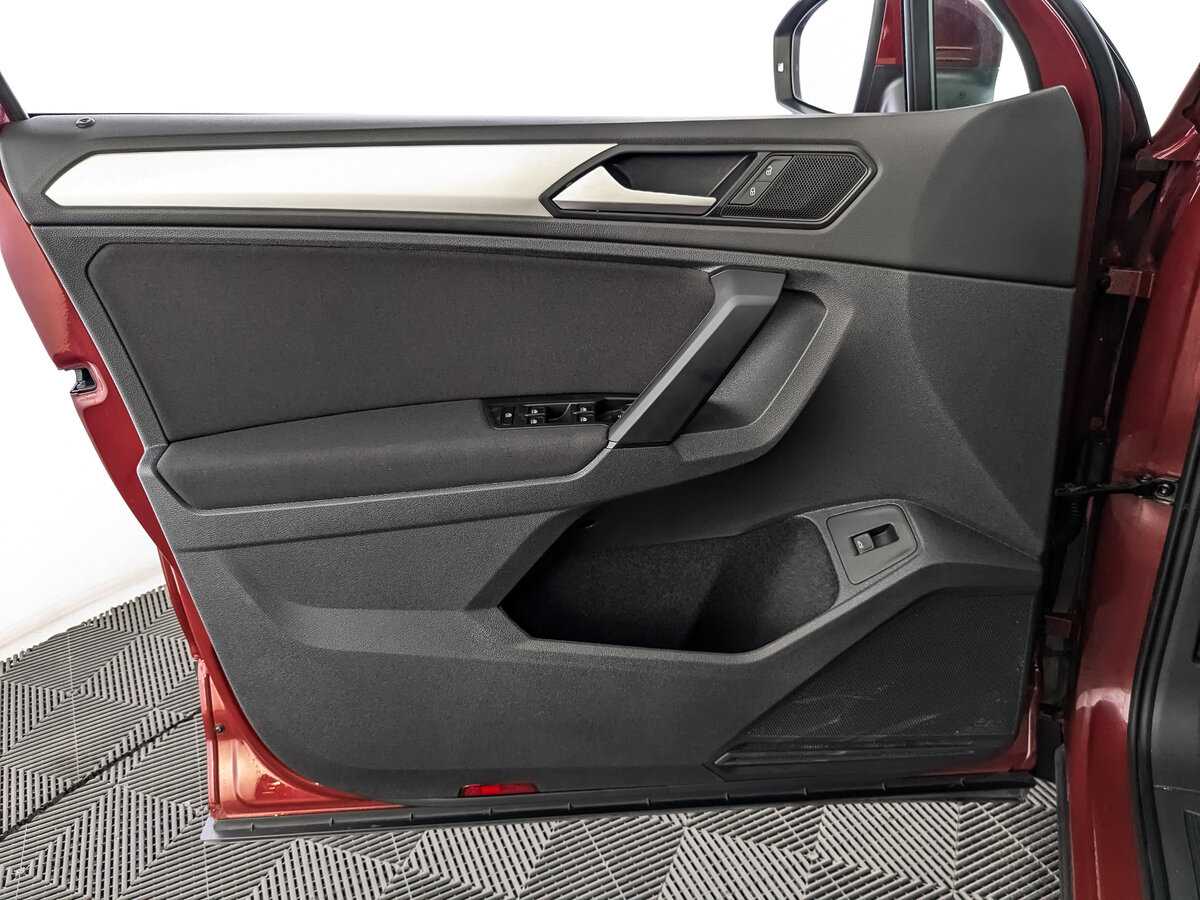Купить Volkswagen Tiguan, 2020, 42 744 км, фото №15