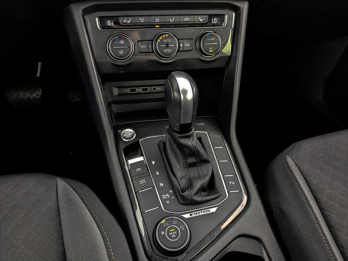 Купить Volkswagen Tiguan, 2020, 42 744 км, фото №22