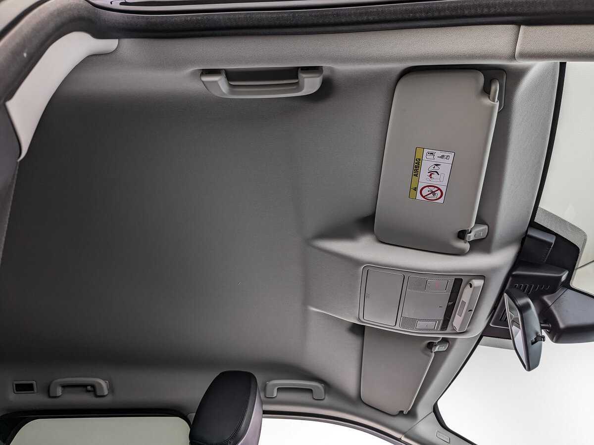 Купить Land Rover Discovery Sport, 2017, 96 320 км, фото №17