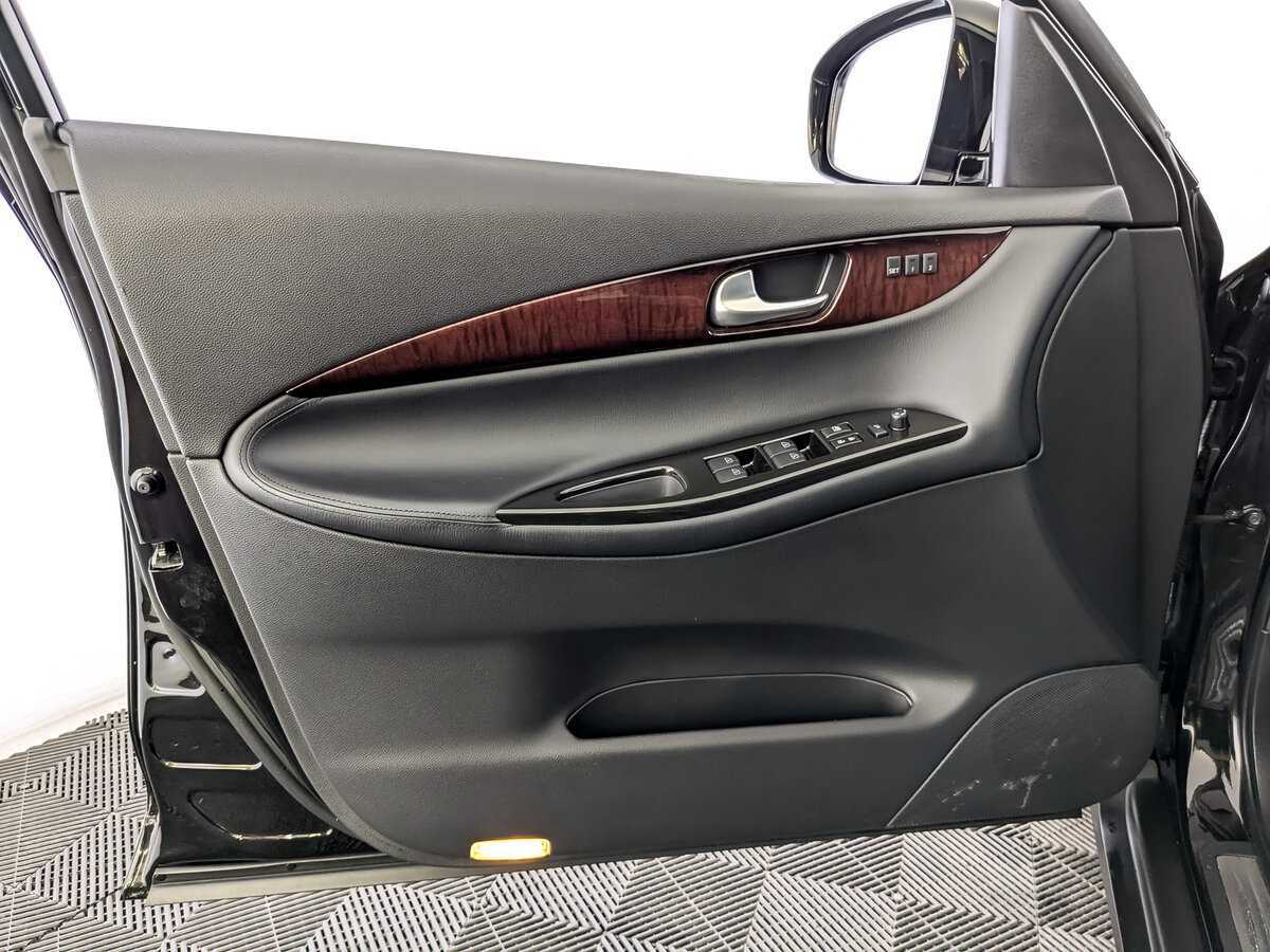 Купить Infiniti EX25, 2012, 86 905 км, фото №15