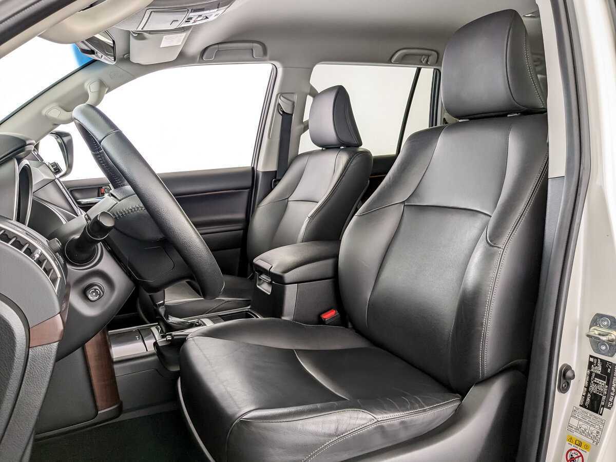 Купить Toyota Land Cruiser Prado, 2017, 55 019 км, фото №16