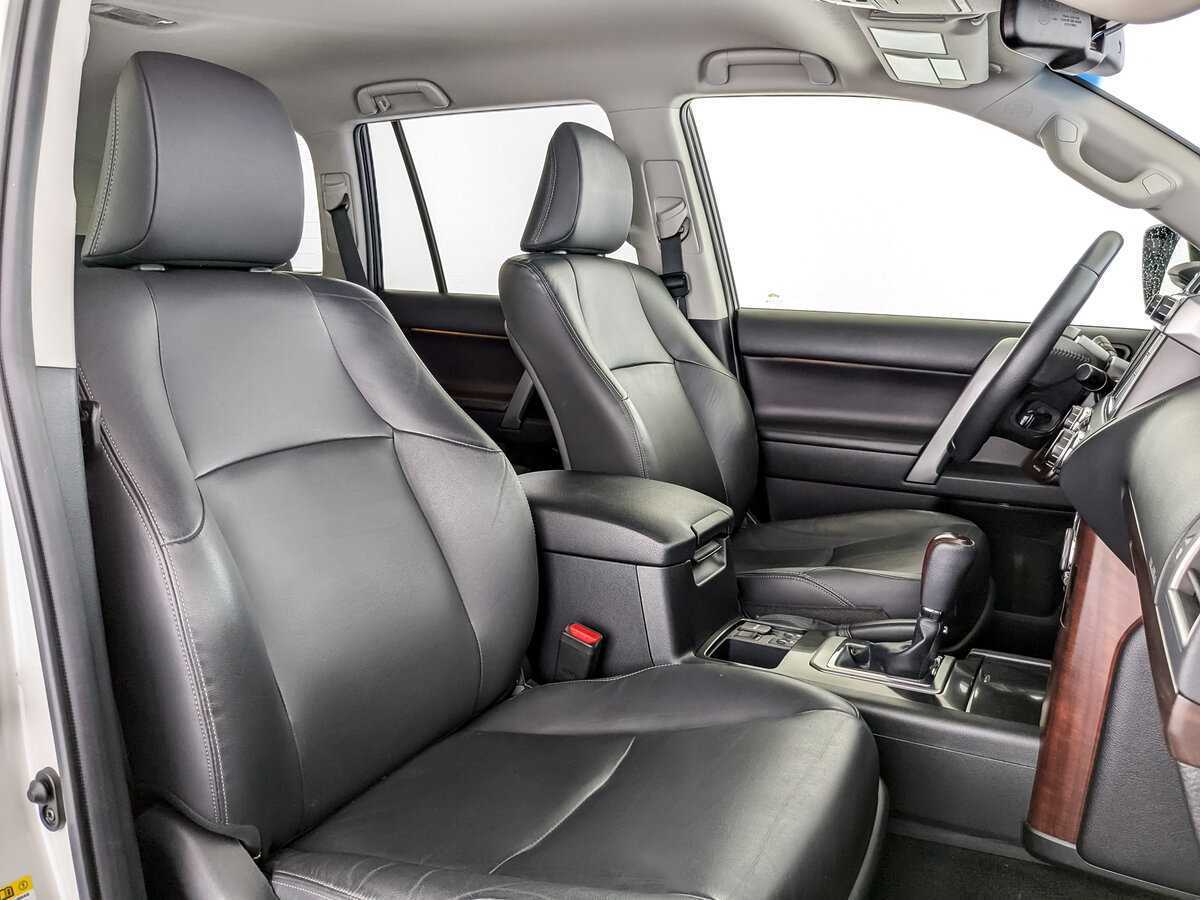 Купить Toyota Land Cruiser Prado, 2017, 55 019 км, фото №20