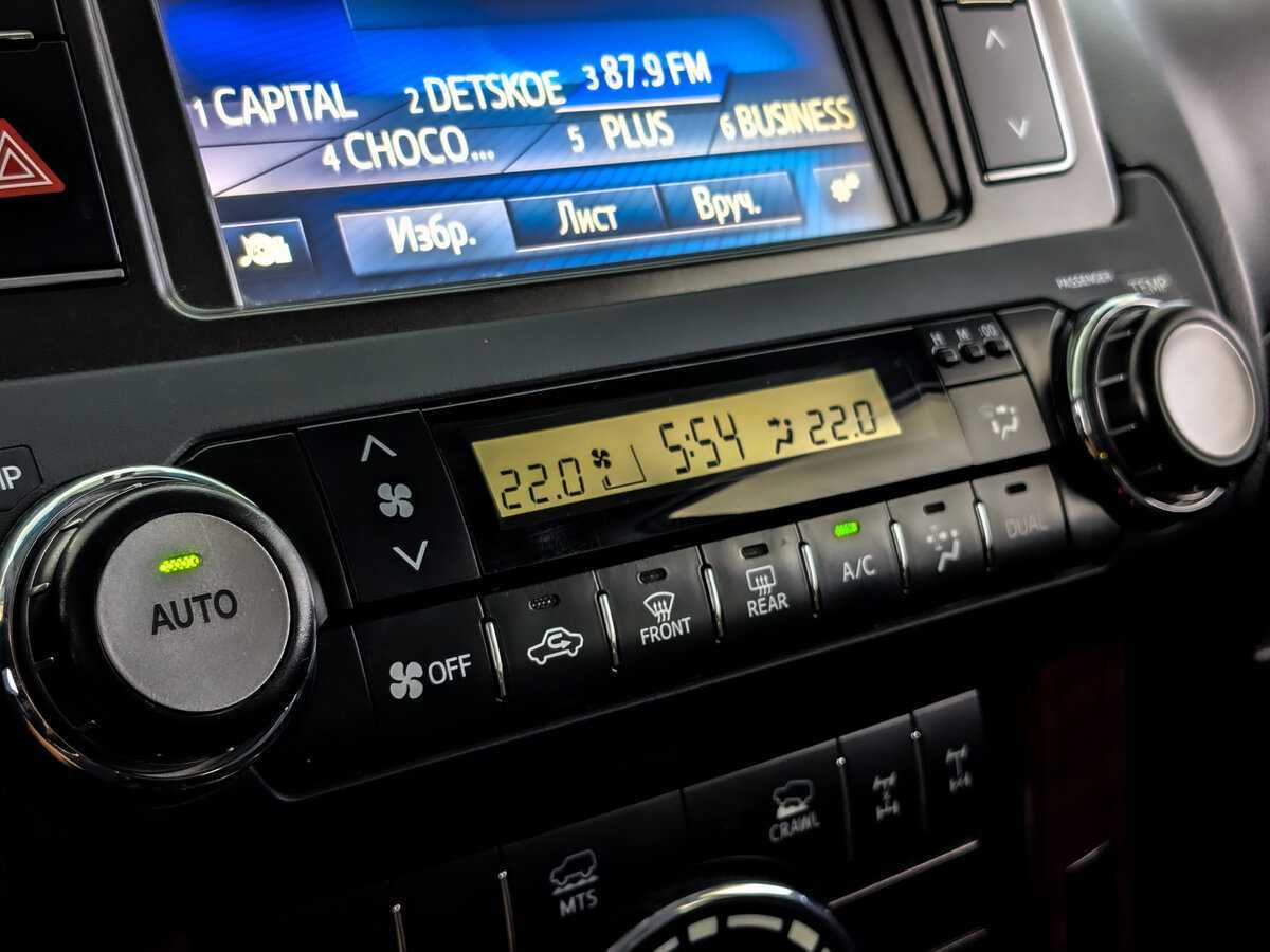 Купить Toyota Land Cruiser Prado, 2017, 55 019 км, фото №22