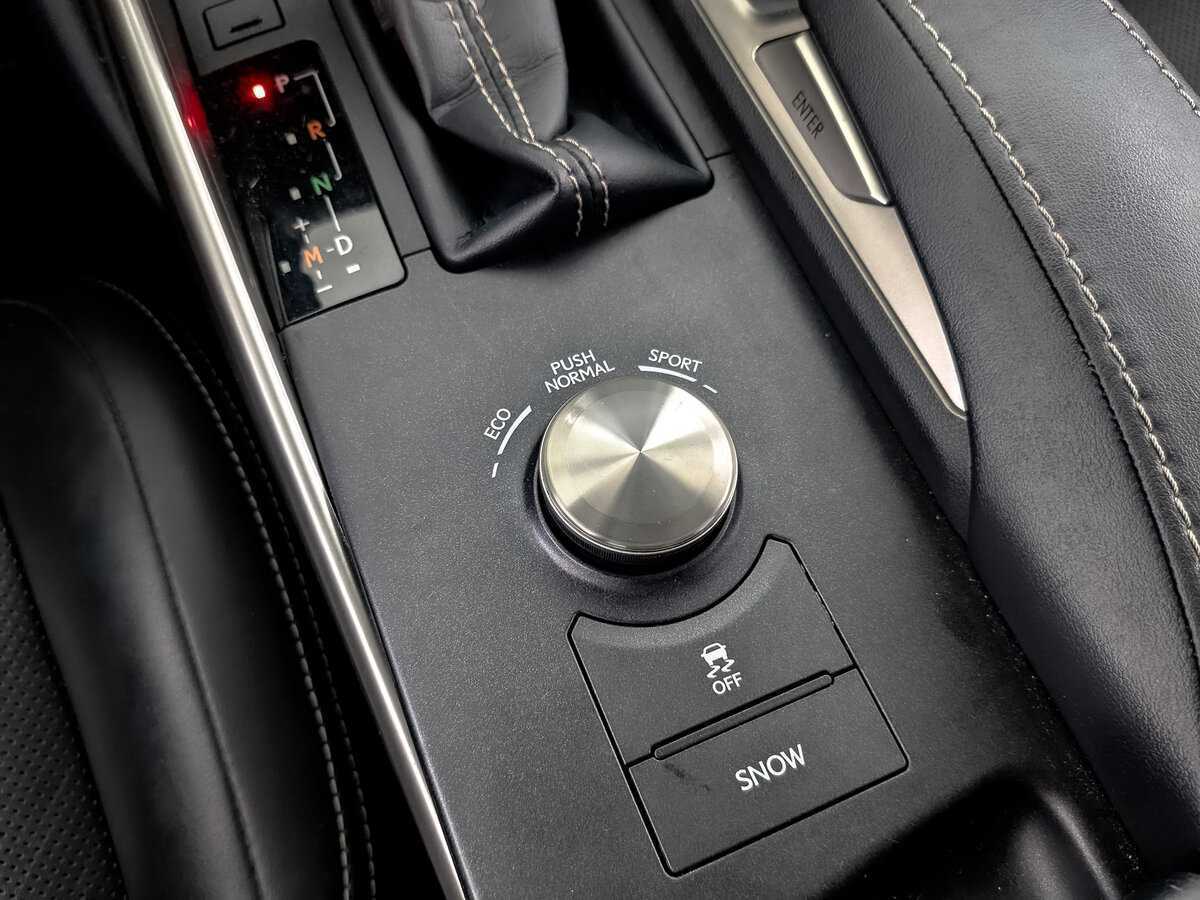 Купить Lexus IS 300, 2018, 84 321 км, фото №23