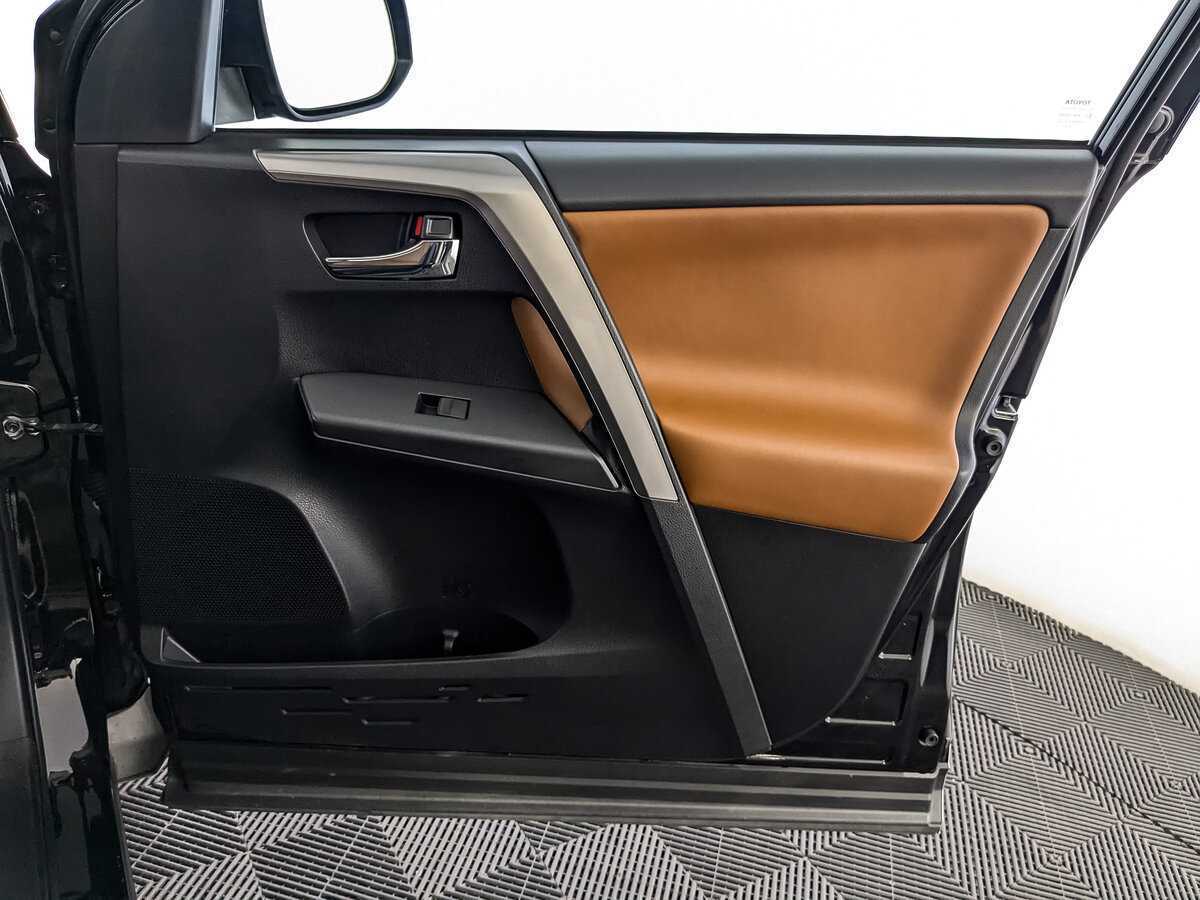 Купить Toyota RAV4, 2017, 75 207 км, фото №21