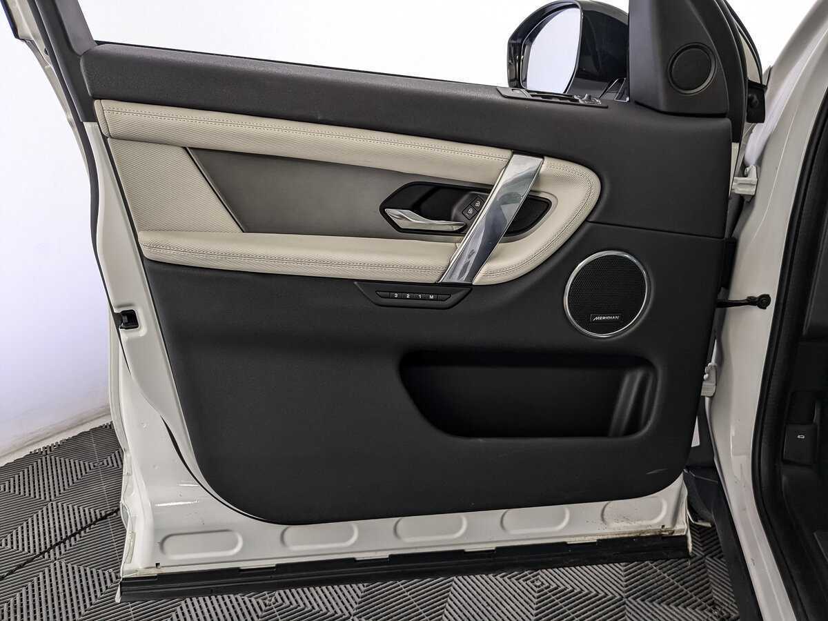 Купить Land Rover Discovery Sport, 2022, 13 460 км, фото №15