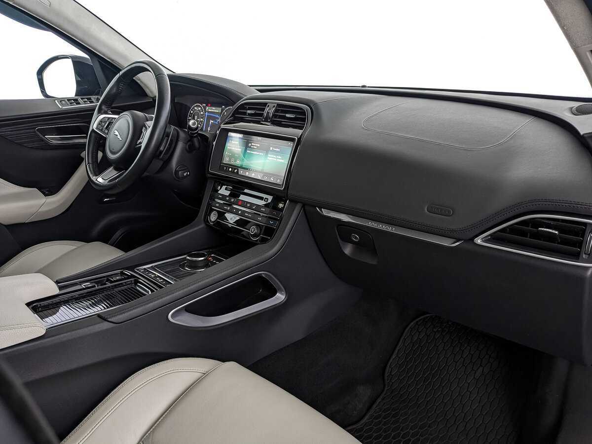 Купить Jaguar F-Pace, 2018, 101 189 км, фото №9