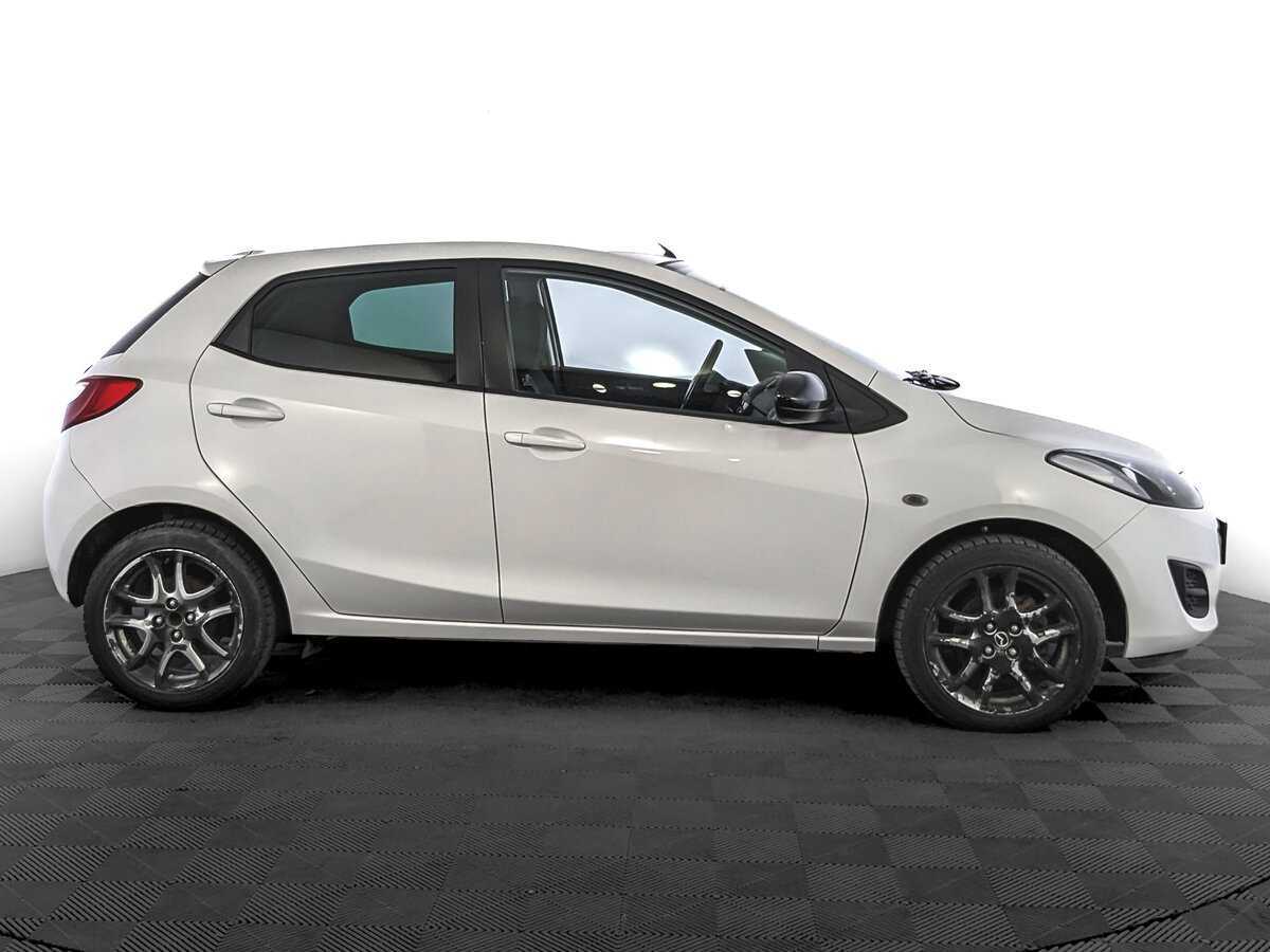 Купить Mazda 2, 2013, 65 838 км, фото №4