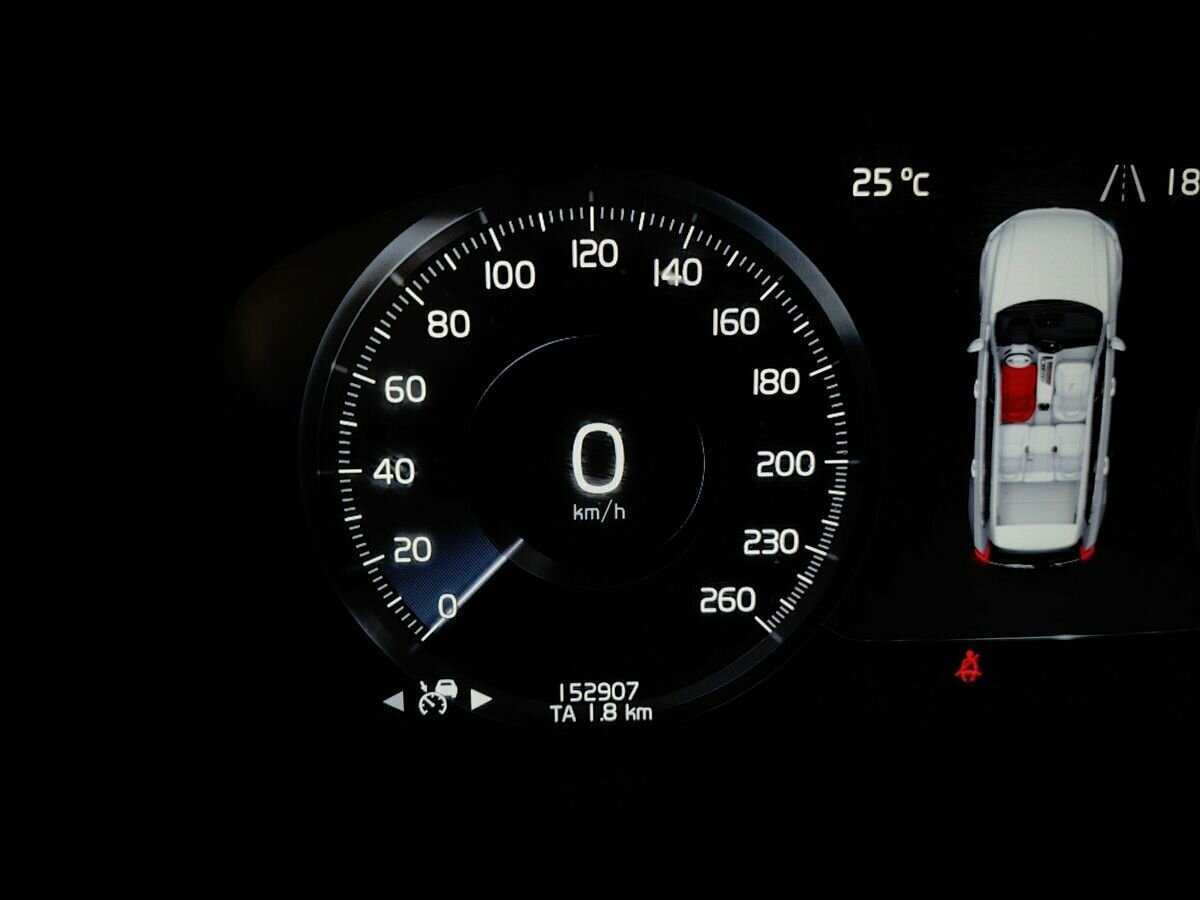 Купить Volvo XC90, 2017, 152 904 км, фото №16