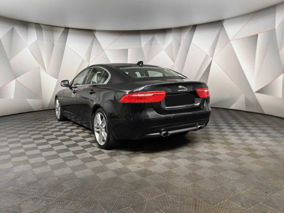 Купить Jaguar XE, 2017, 122 134 км, фото №4