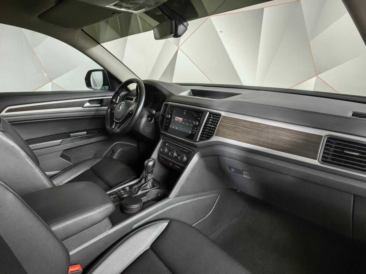 Купить Volkswagen Teramont, 2019, 128 968 км, фото №9