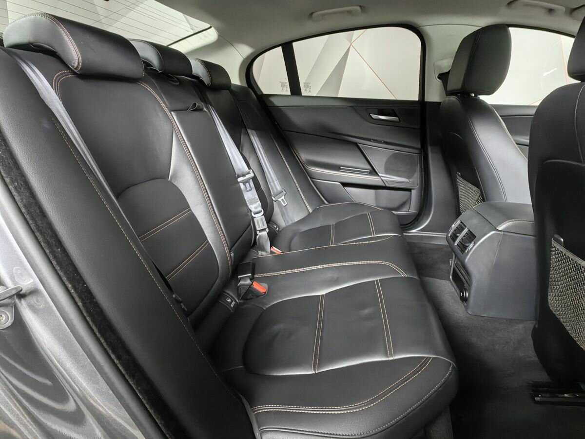 Купить Jaguar XE, 2018, 135 678 км, фото №12