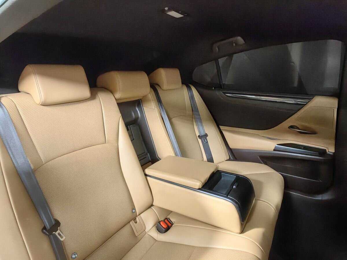 Купить Lexus ES 250, 2020, 94 658 км, фото №13