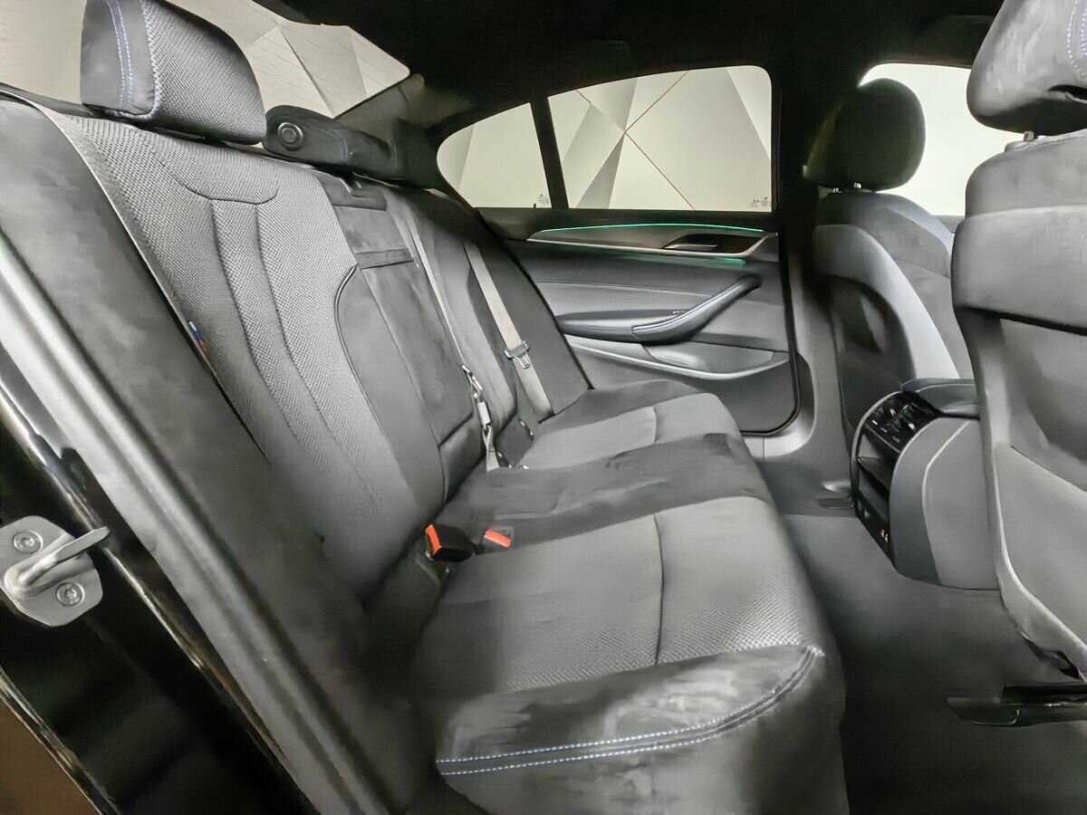 Купить BMW 5 серии 520d xDrive, 2020, 77 899 км, фото №14