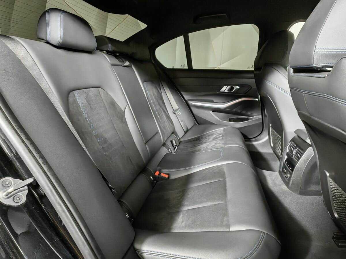 Купить BMW 3 серии 320i xDrive, 2020, 84 000 км, фото №12