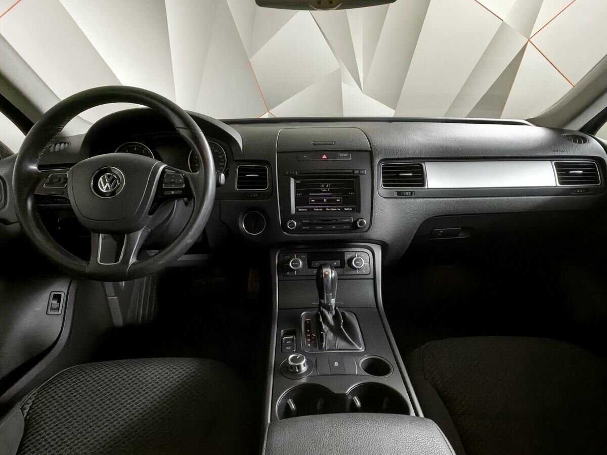 Купить Volkswagen Touareg, 2011, 220 620 км, фото №10