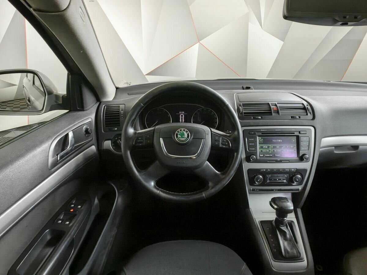 Купить Skoda Octavia, 2010, 225 000 км, фото №15