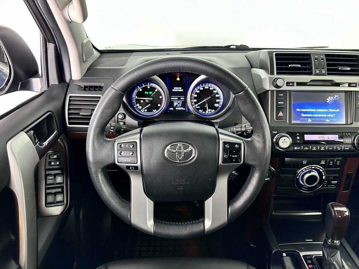Купить Toyota Land Cruiser Prado, 2017, 41 526 км, фото №10