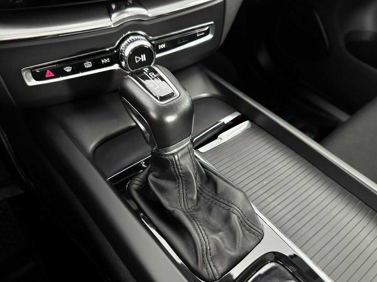 Купить Volvo XC60, 2019, 111 232 км, фото №14