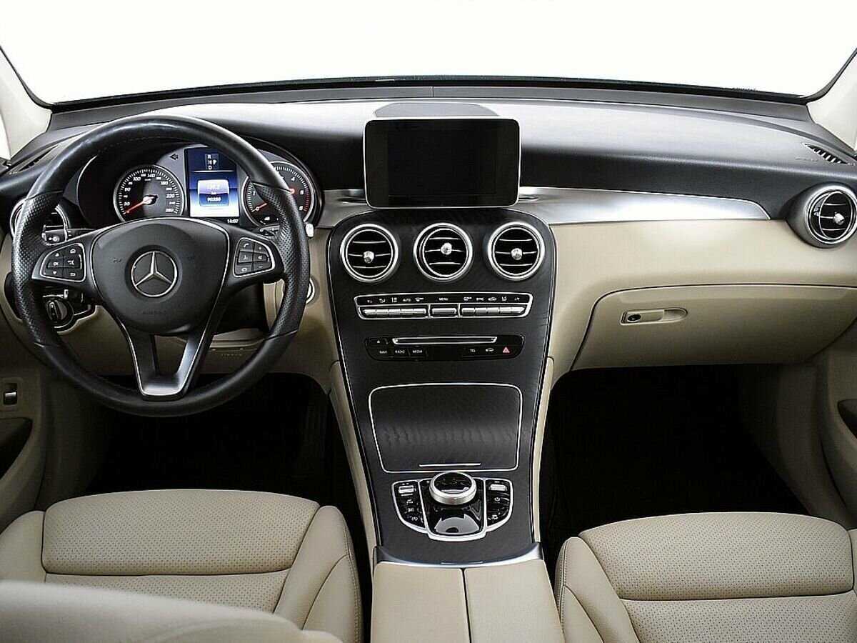 Купить Mercedes-Benz GLC 250 d, 2019, 90 348 км, фото №10
