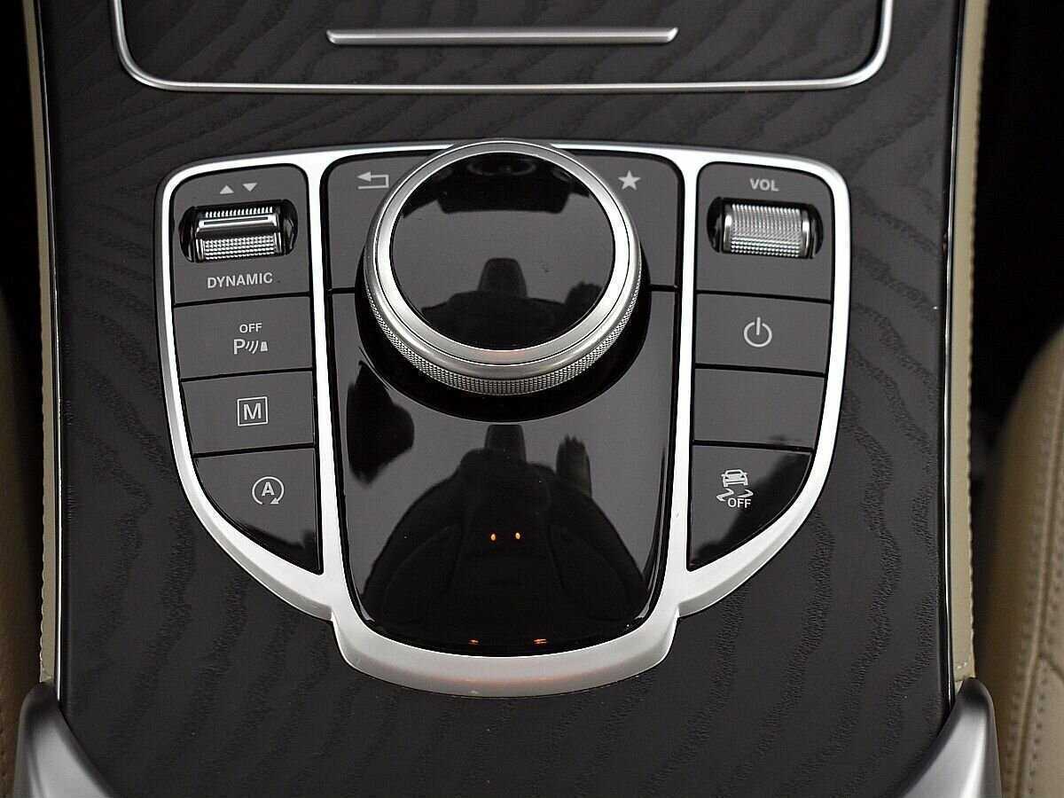 Купить Mercedes-Benz GLC 250 d, 2019, 90 348 км, фото №15