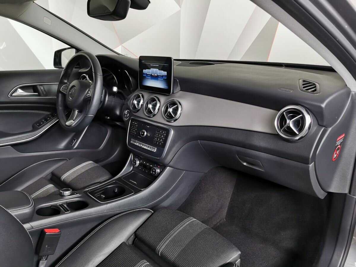 Купить Mercedes-Benz GLA 200, 2019, 46 464 км, фото №11