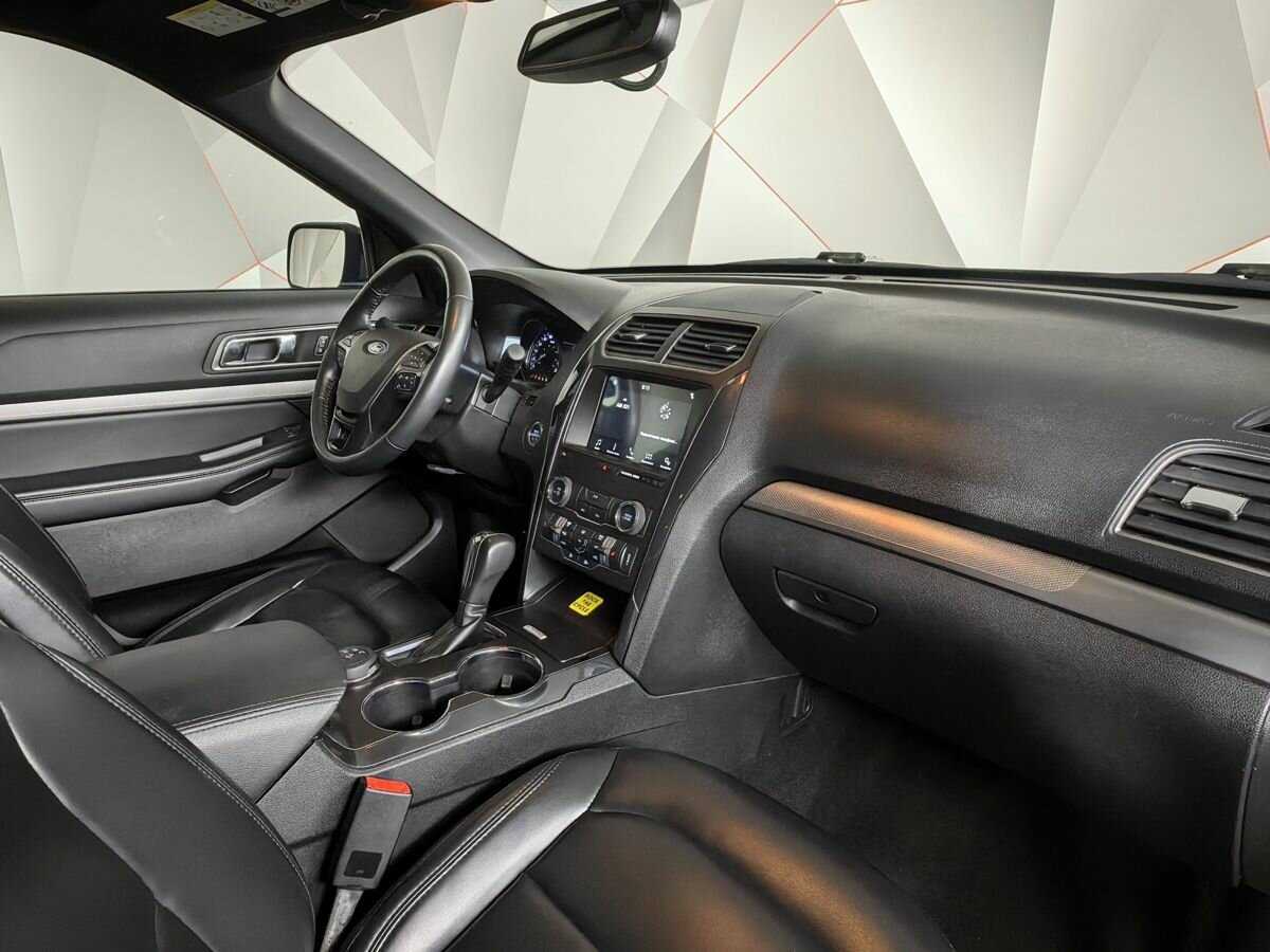 Купить Ford Explorer, 2019, 104 956 км, фото №9