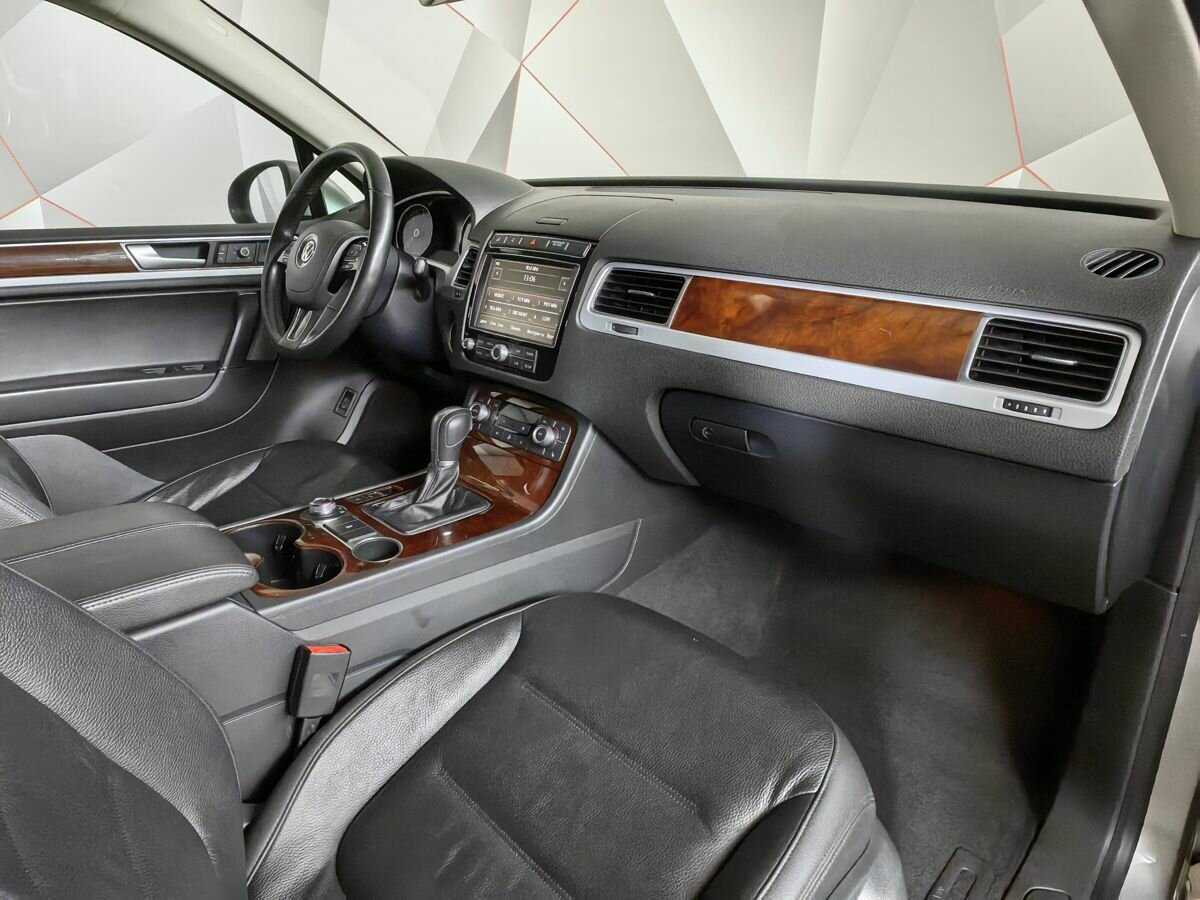 Купить Volkswagen Touareg, 2017, 64 869 км, фото №9