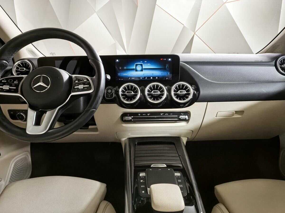 Купить Mercedes-Benz GLA 200, 2020, 59 000 км, фото №11