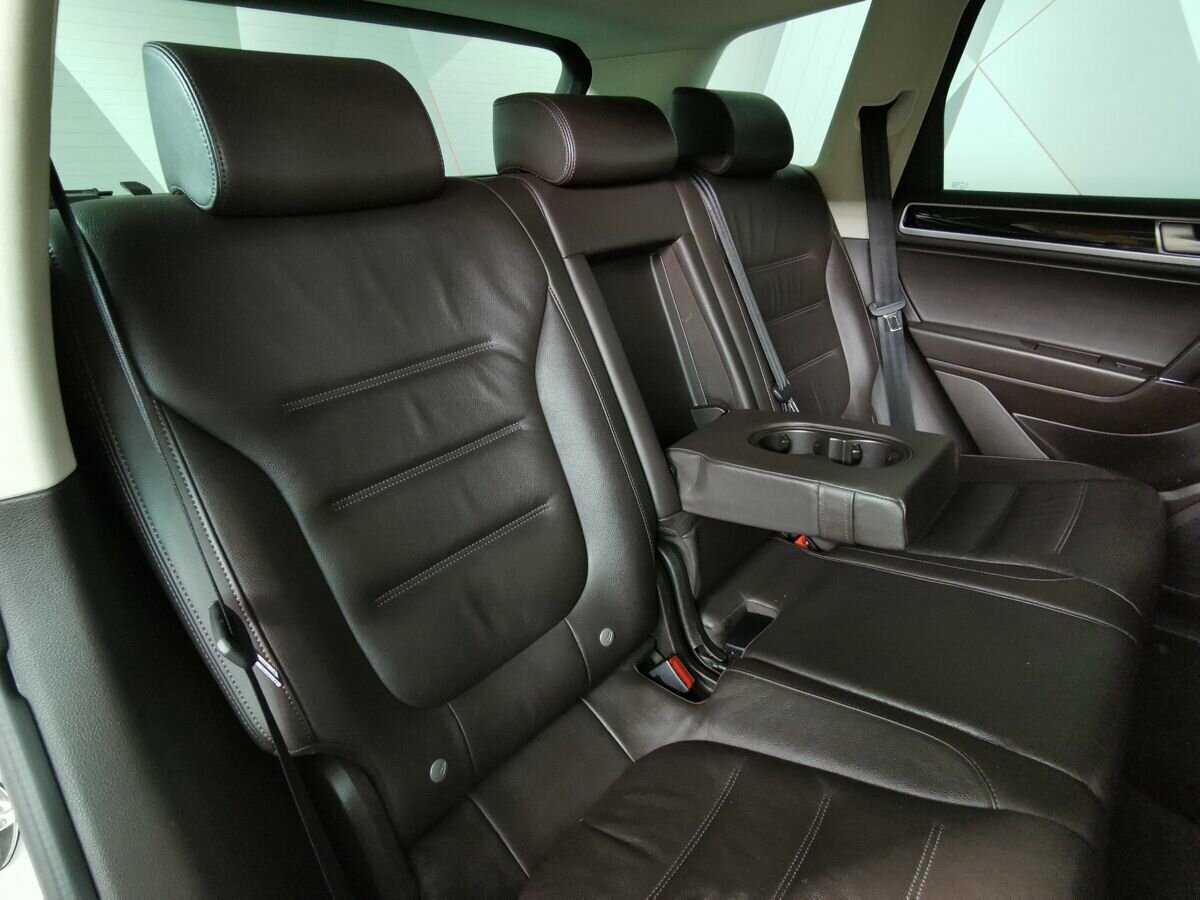 Купить Volkswagen Touareg, 2017, 60 817 км, фото №13