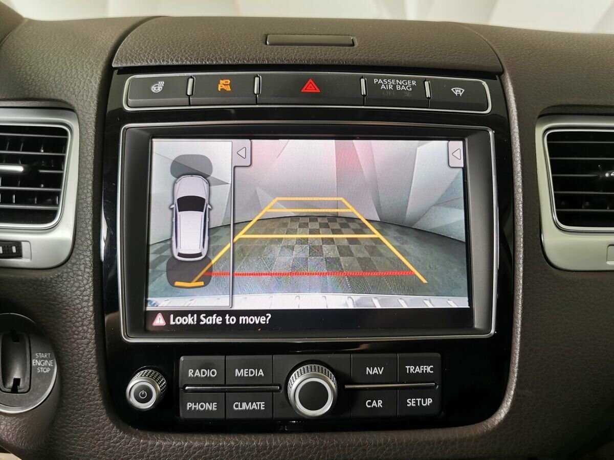 Купить Volkswagen Touareg, 2017, 60 817 км, фото №16