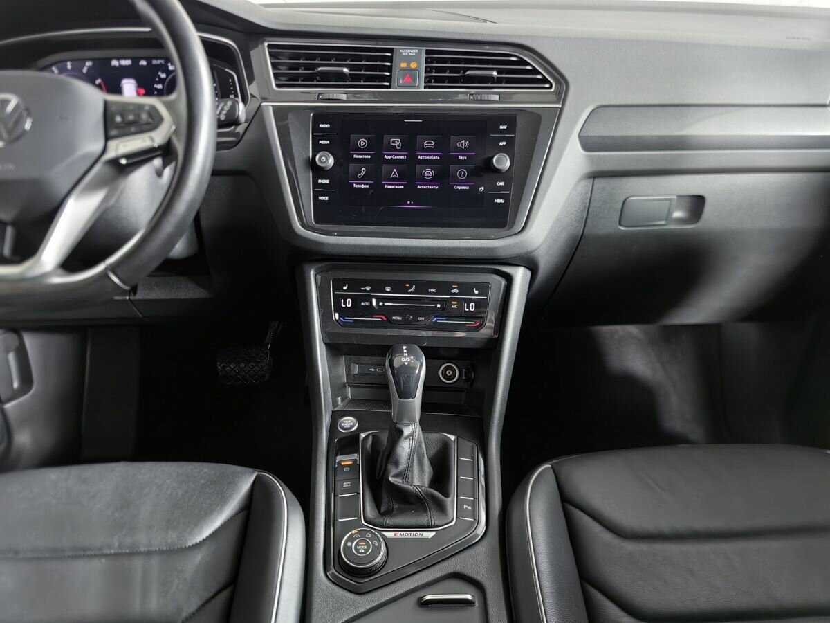 Купить Volkswagen Tiguan, 2021, 69 929 км, фото №11