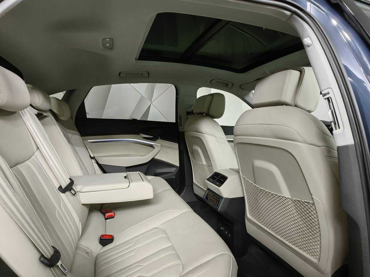 Купить Audi e-tron Sportback 55, 2021, 33 143 км, фото №12