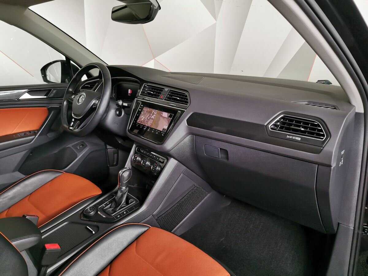 Купить Volkswagen Tiguan, 2019, 59 503 км, фото №9