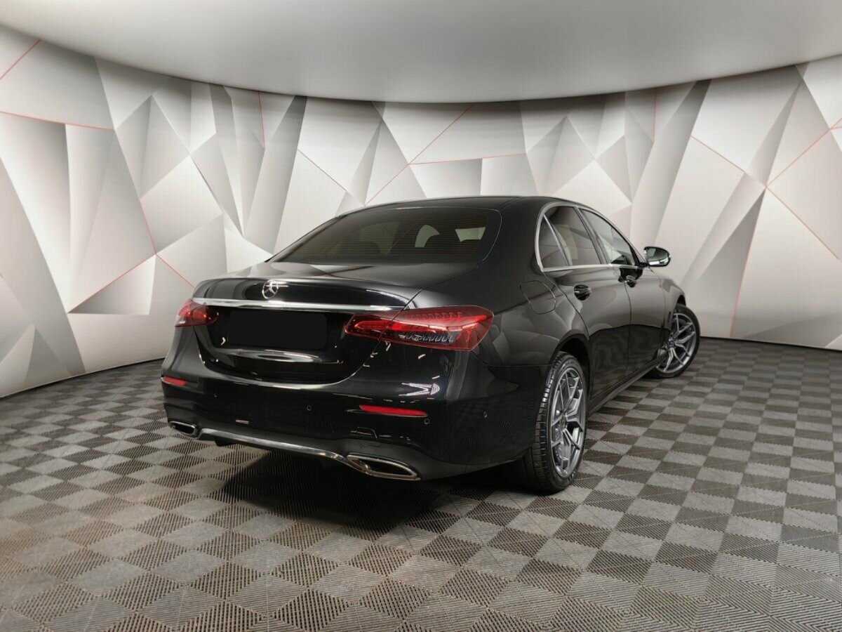 Mercedes-Benz E-Класс