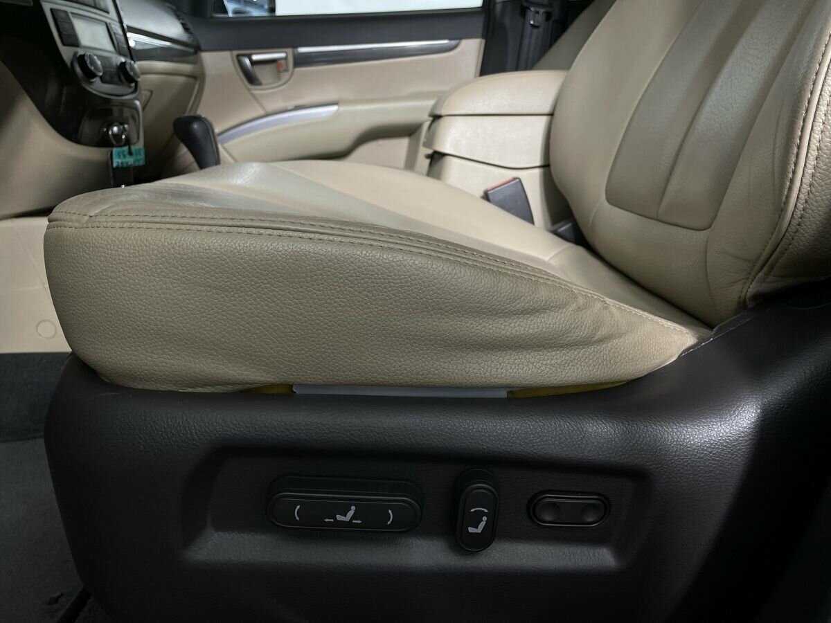 Купить Hyundai Santa Fe, 2010, 174 182 км, фото №10