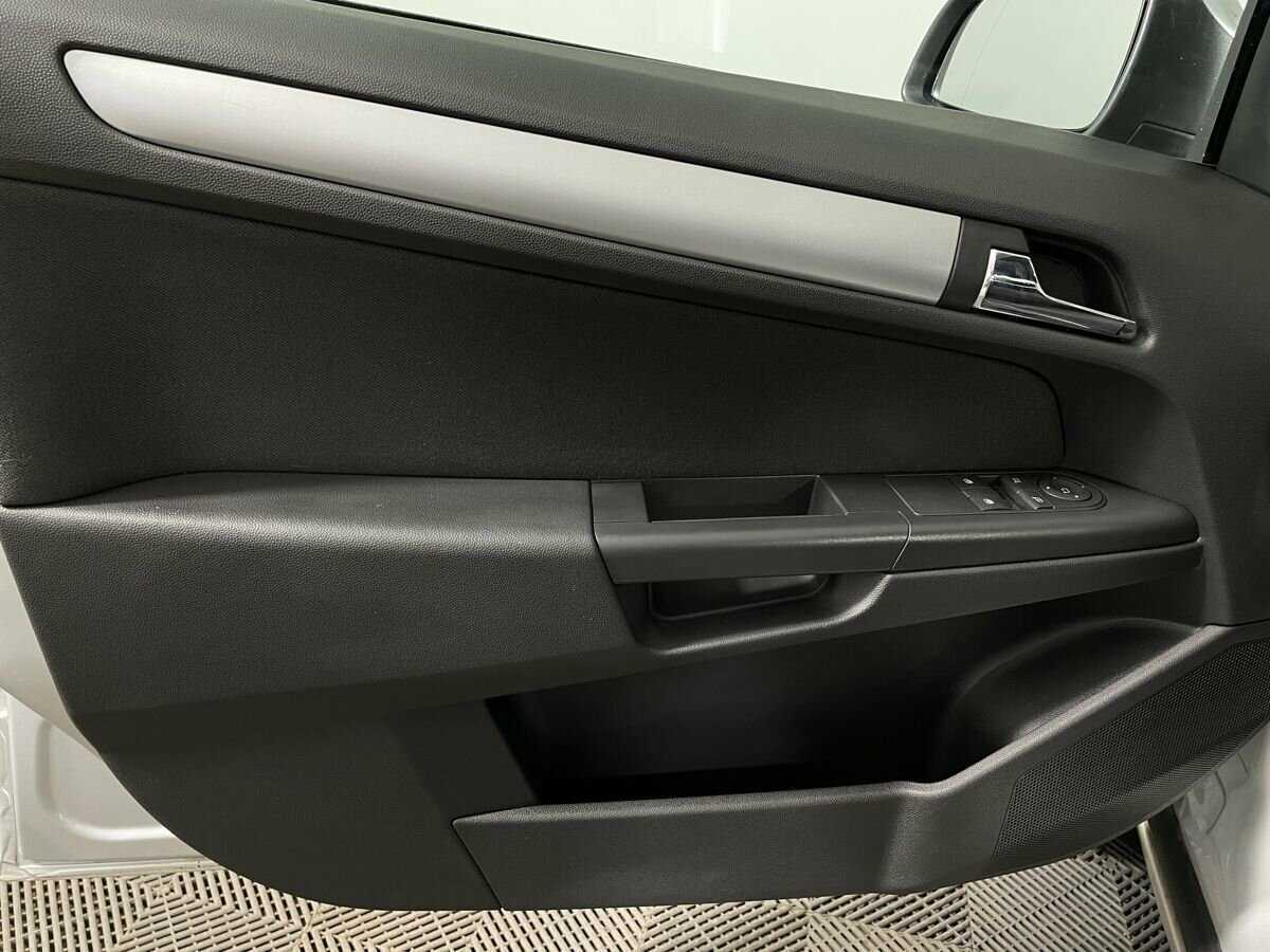 Купить Opel Astra, 2010, 130 499 км, фото №8