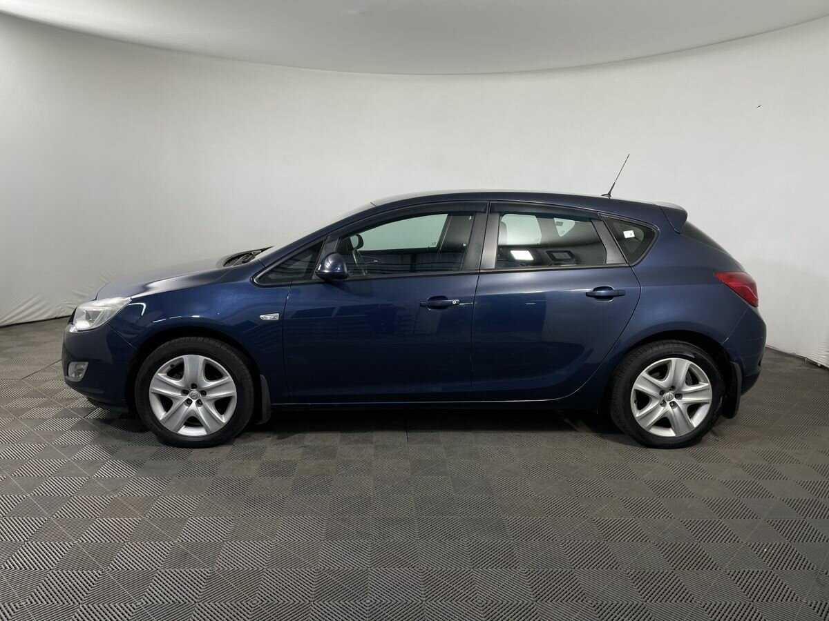 Купить Opel Astra, 2010, 137 598 км, фото №5