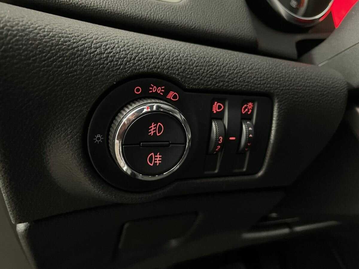 Купить Opel Astra, 2010, 137 598 км, фото №9