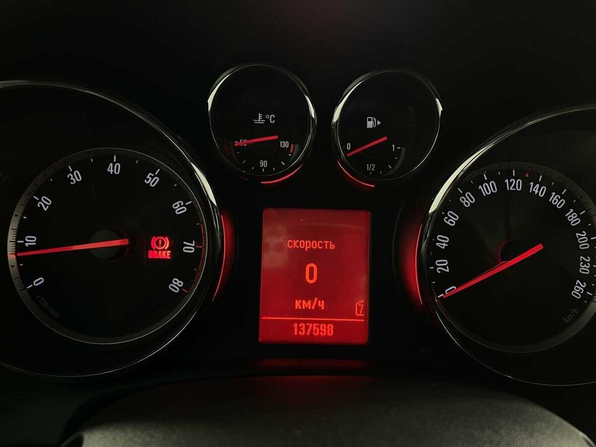 Купить Opel Astra, 2010, 137 598 км, фото №11