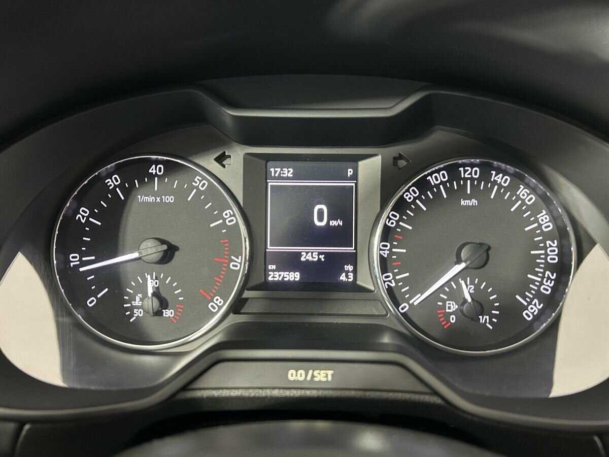 Купить Skoda Octavia, 2014, 237 589 км, фото №11