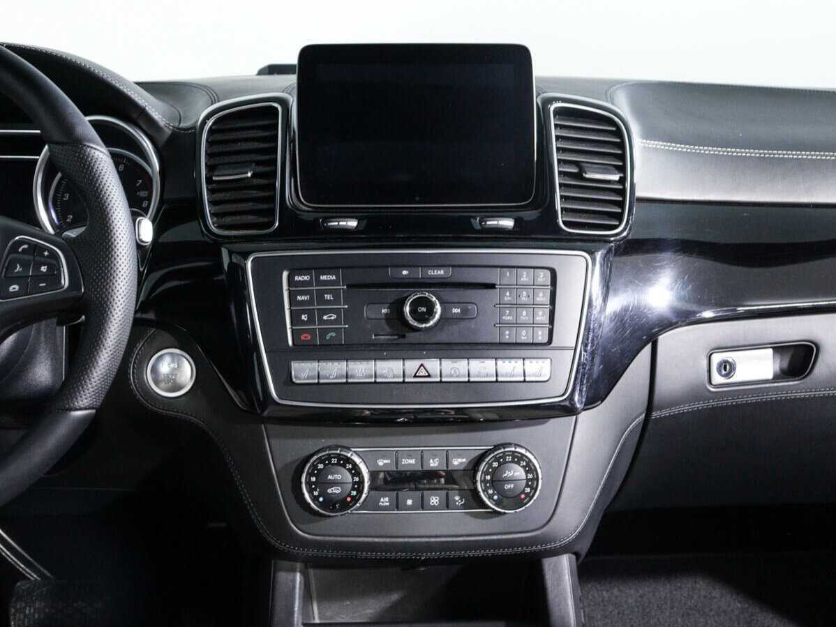 Купить Mercedes-Benz GLS 500, 2016, 211 072 км, фото №13