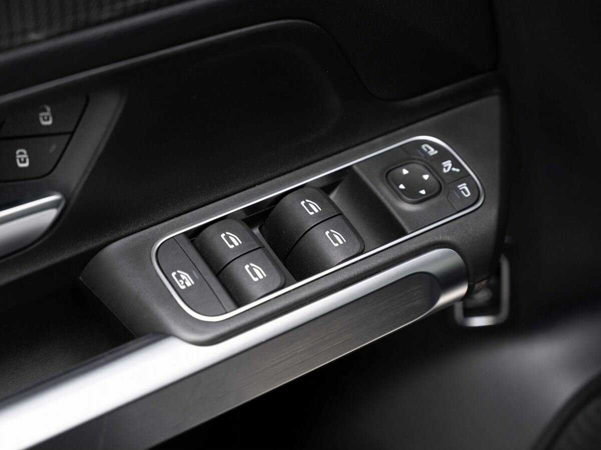 Купить Mercedes-Benz GLB 220 d, 2021, 41 593 км, фото №17