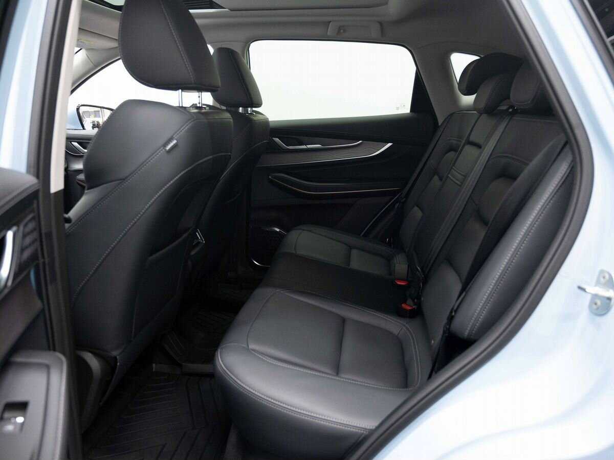 Купить EXEED LX, 2023, 2 571 км, фото №9