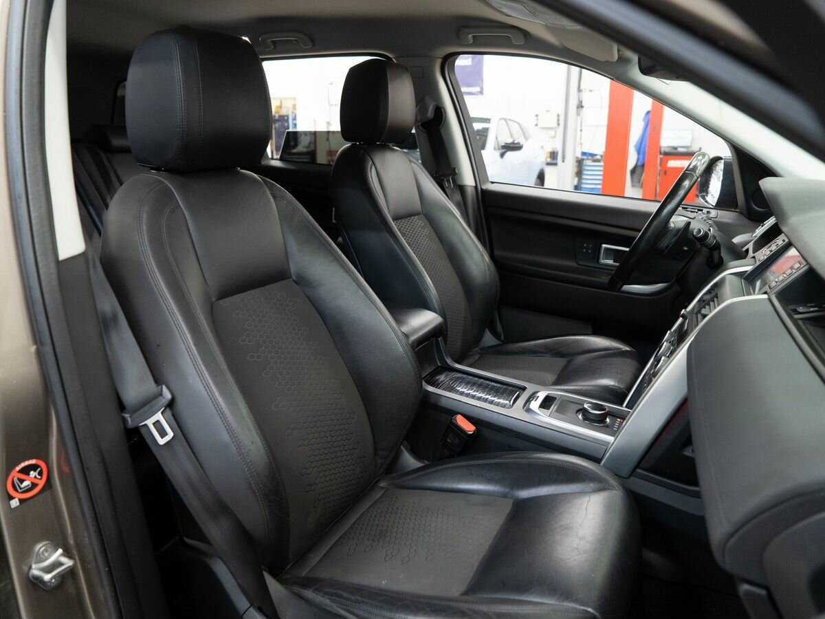 Купить Land Rover Discovery Sport, 2017, 143 338 км, фото №9
