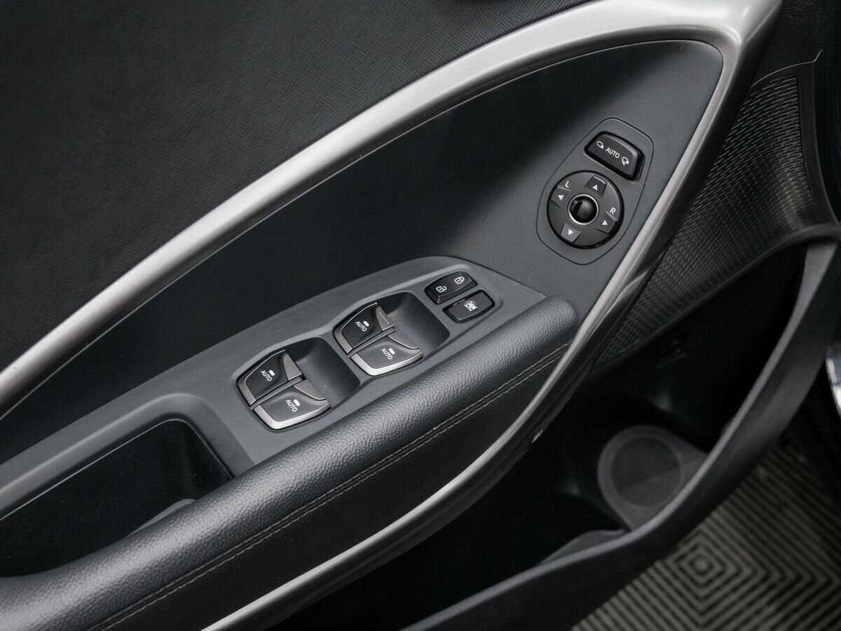 Купить Hyundai Santa Fe, 2017, 104 968 км, фото №16