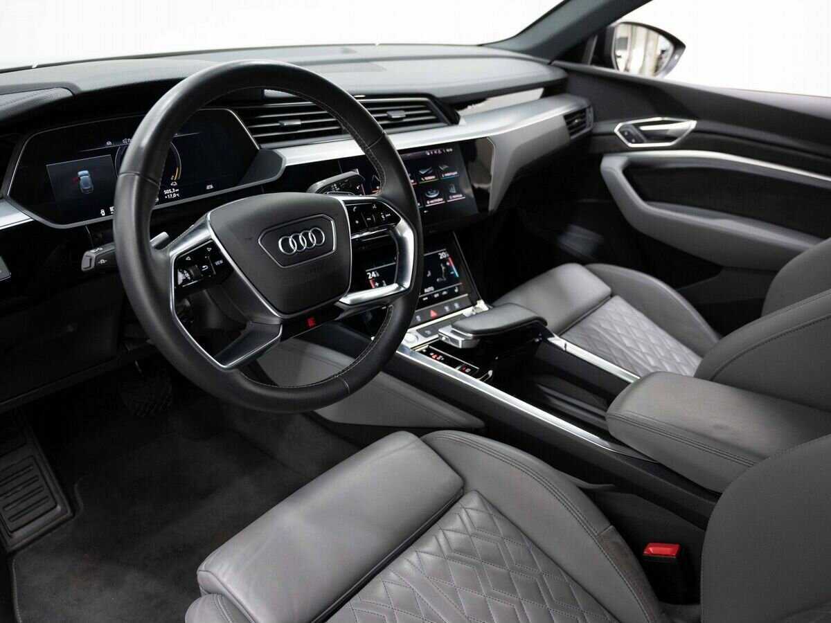 Купить Audi e-tron 50, 2020, 16 550 км, фото №7