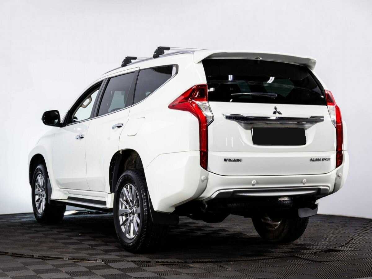 Купить Mitsubishi Pajero Sport, 2017, 105 000 км, фото №4