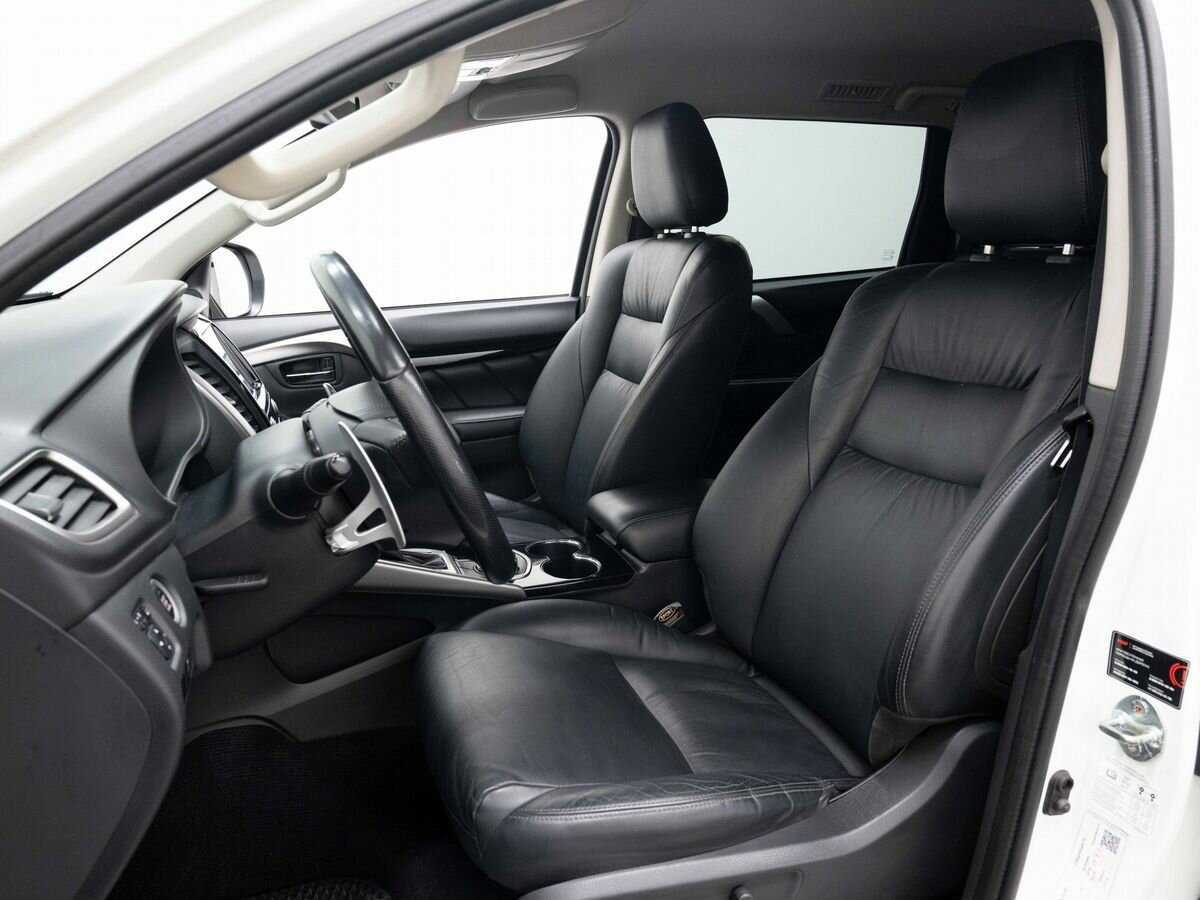 Купить Mitsubishi Pajero Sport, 2017, 105 000 км, фото №8