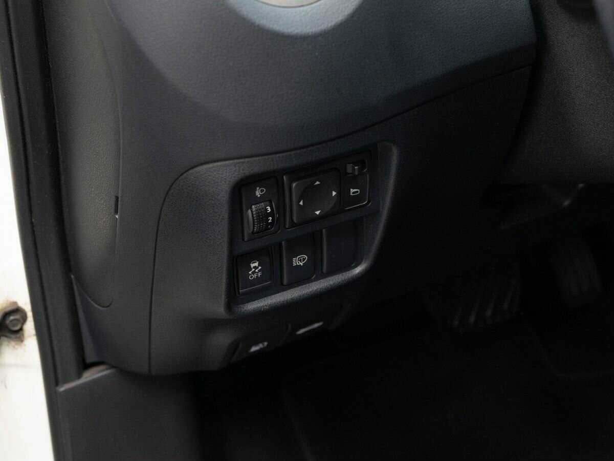 Купить Nissan Juke, 2011, 205 000 км, фото №17